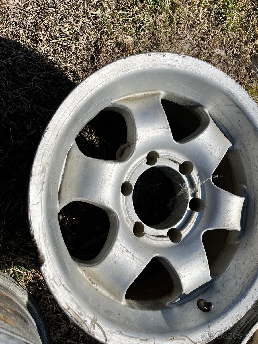 Disky r16 6x139,7 - 4