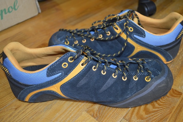 predam skoro nove turisticke topanky DACHSTEIN - 4