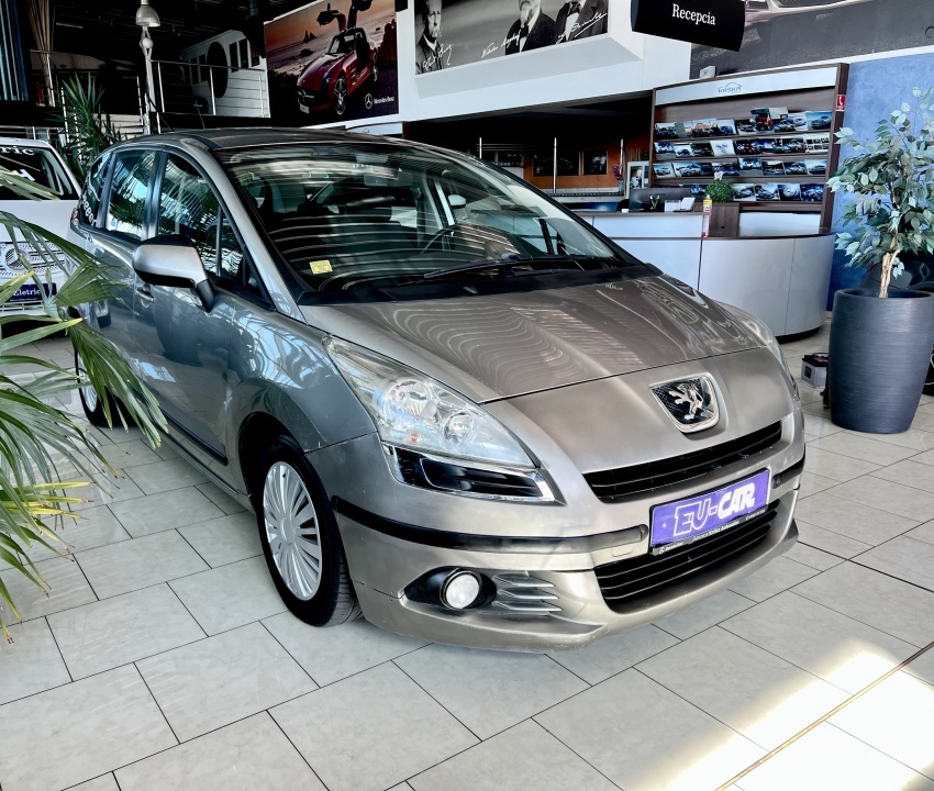 Peugeot 5008 7 miest 1.6 HDI - 4
