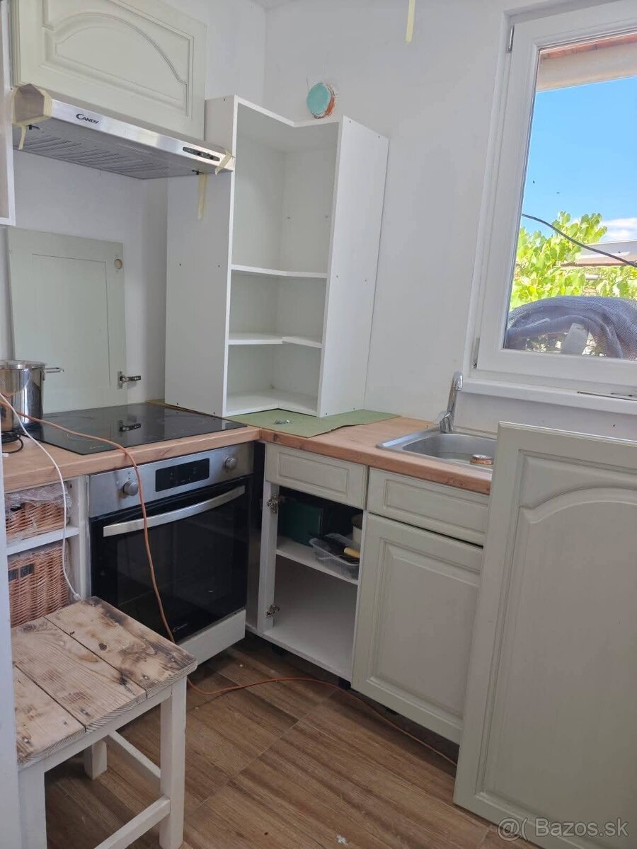 3-izbovy vidiecky dom na polosamote blizko Bratislavy - 4