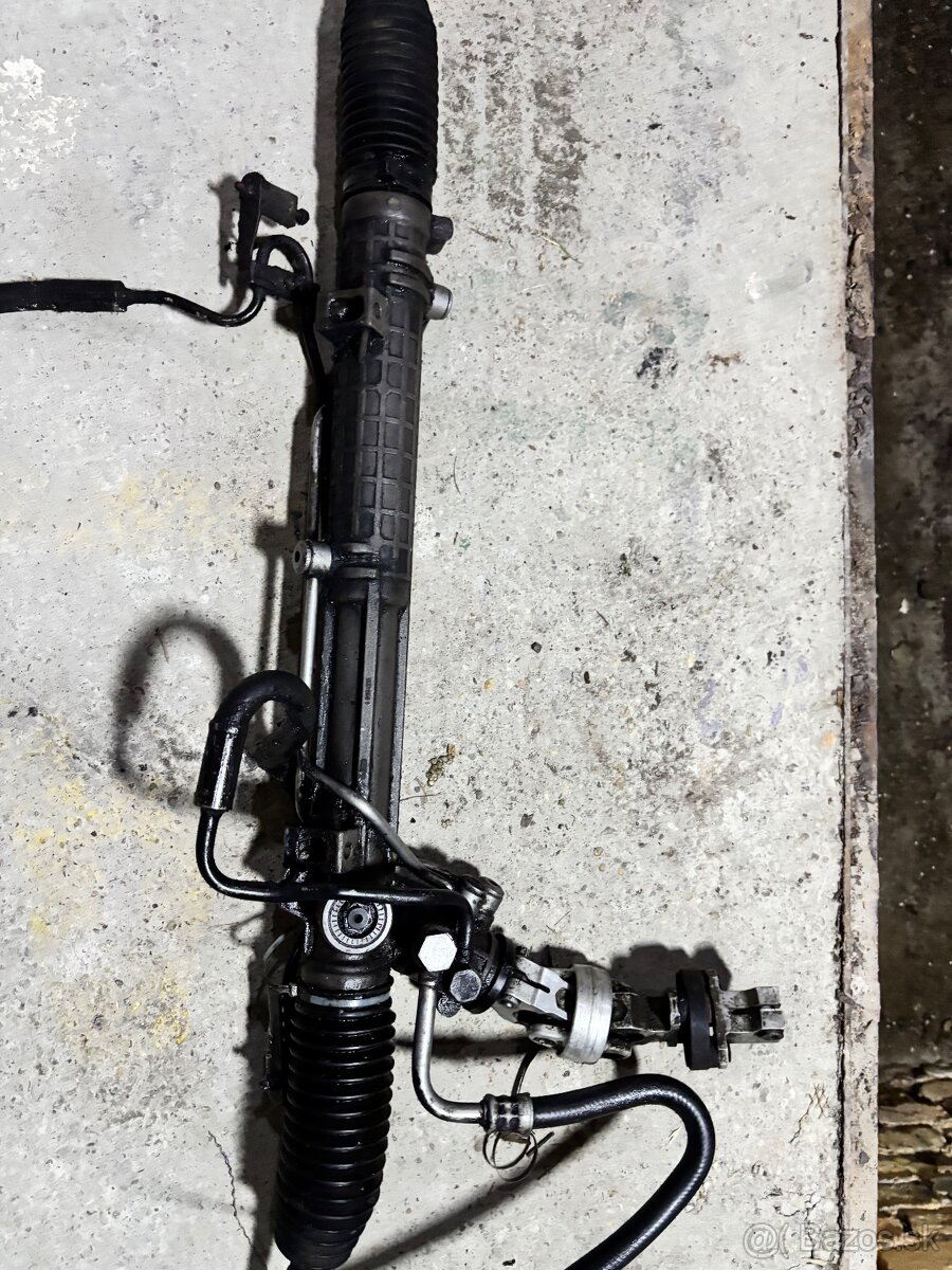 Predám servo riadenie BMW E46 330xd - 4