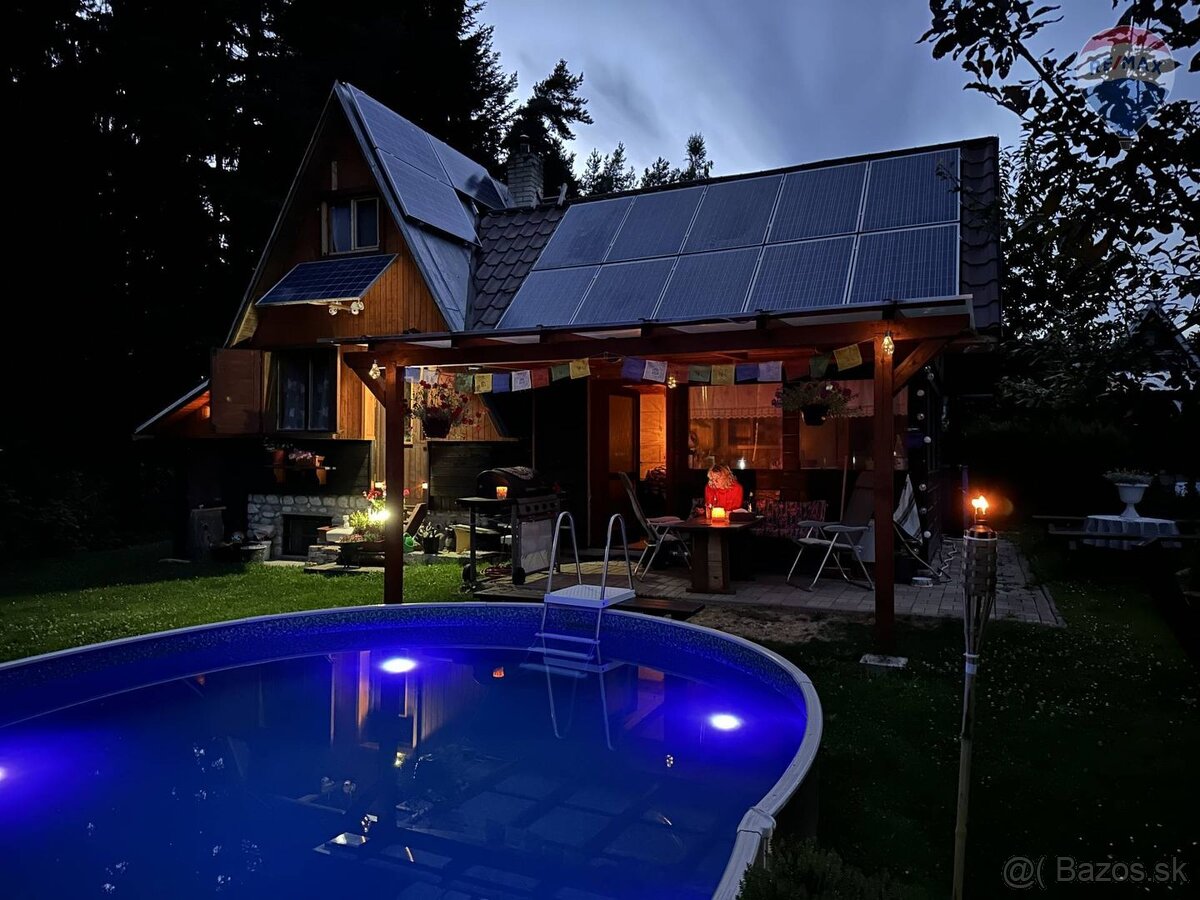 Záhrada s chatou v krásnom prostredí - 4