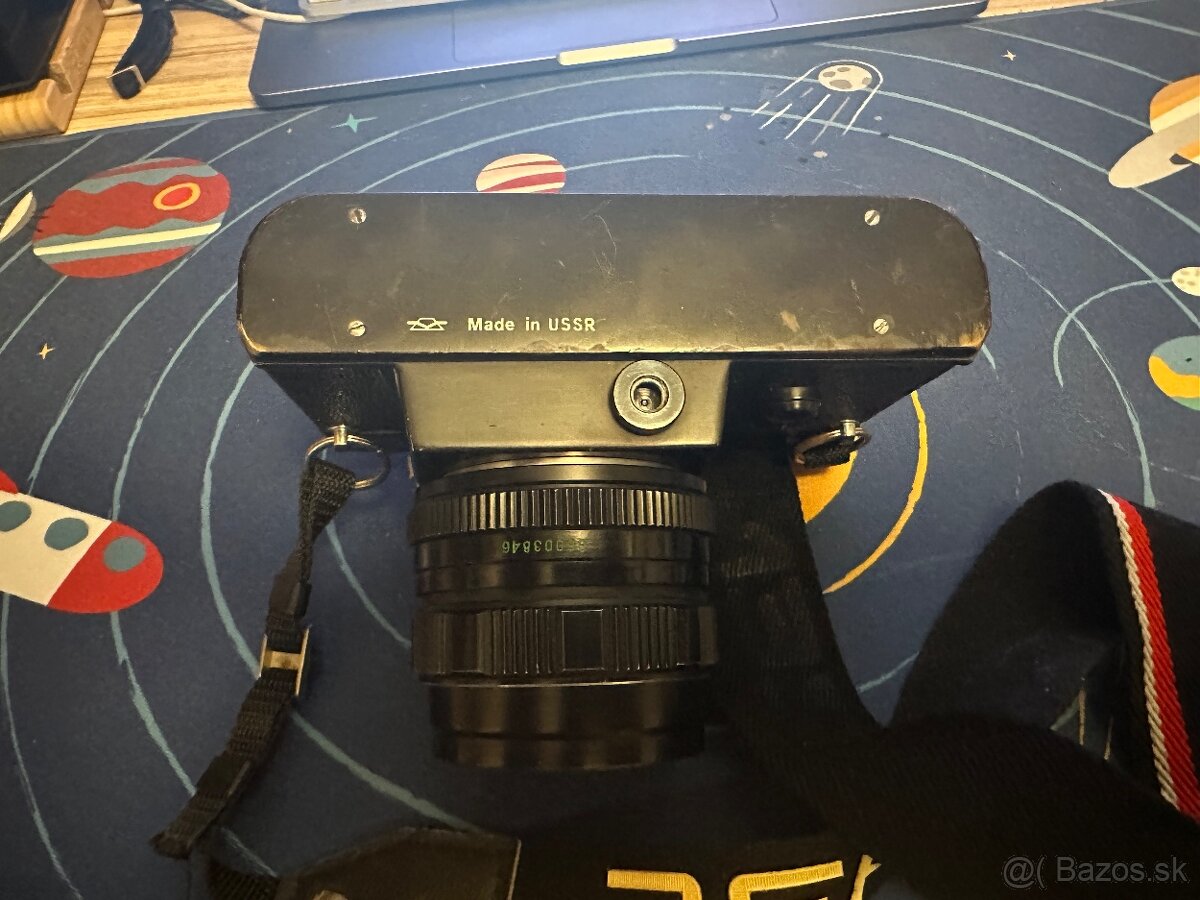 Zenit 11 s Helios 44m-4 - 4