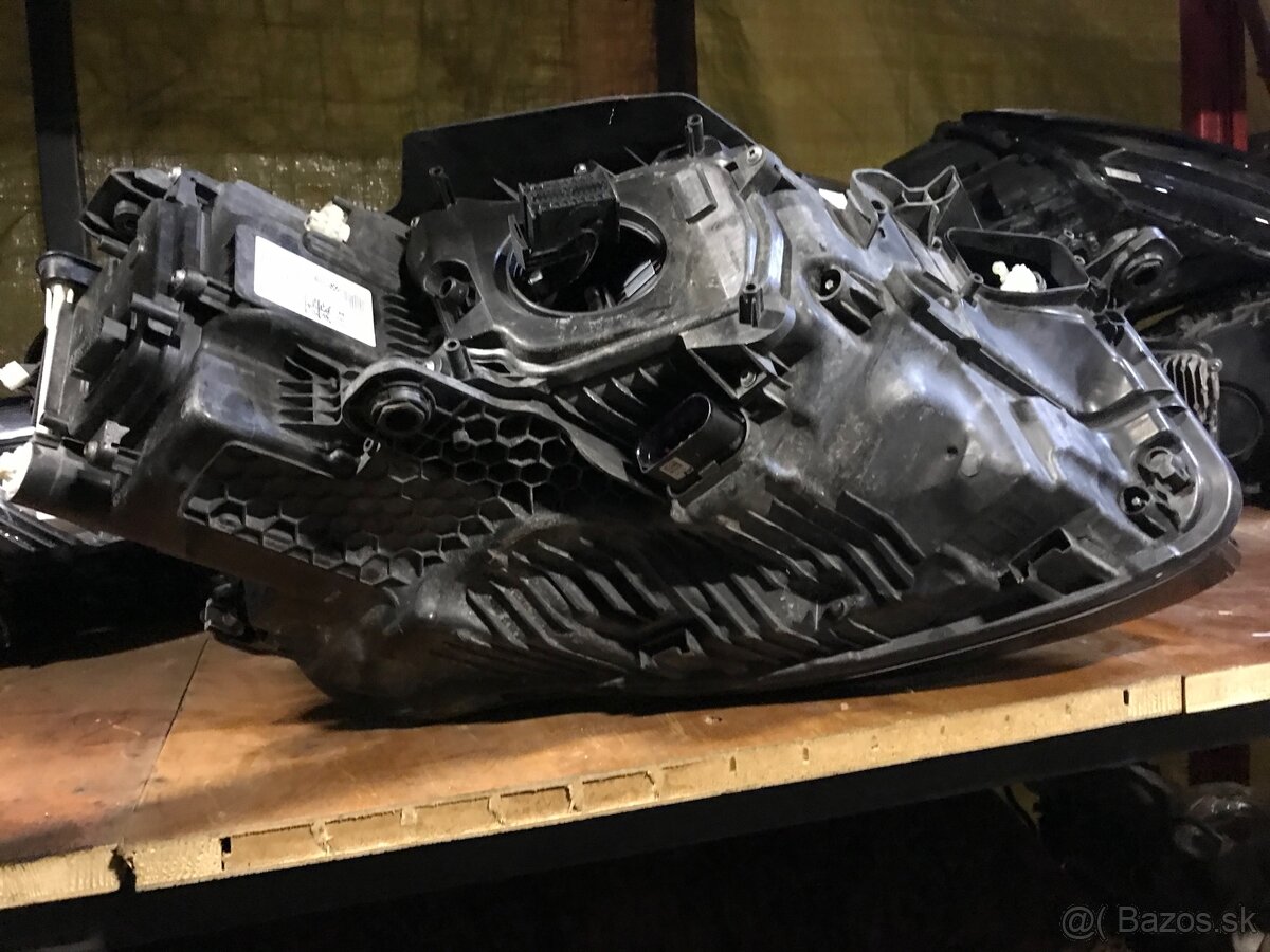 Vw Touareg 3 ľavý svetlomet Led matrix - 4