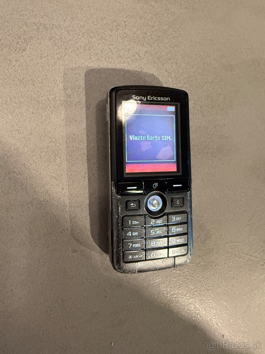 Sony ericsson K750i - 4