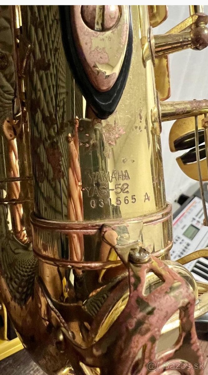 Alt saxofón - Yamaha YAS 52 - 4