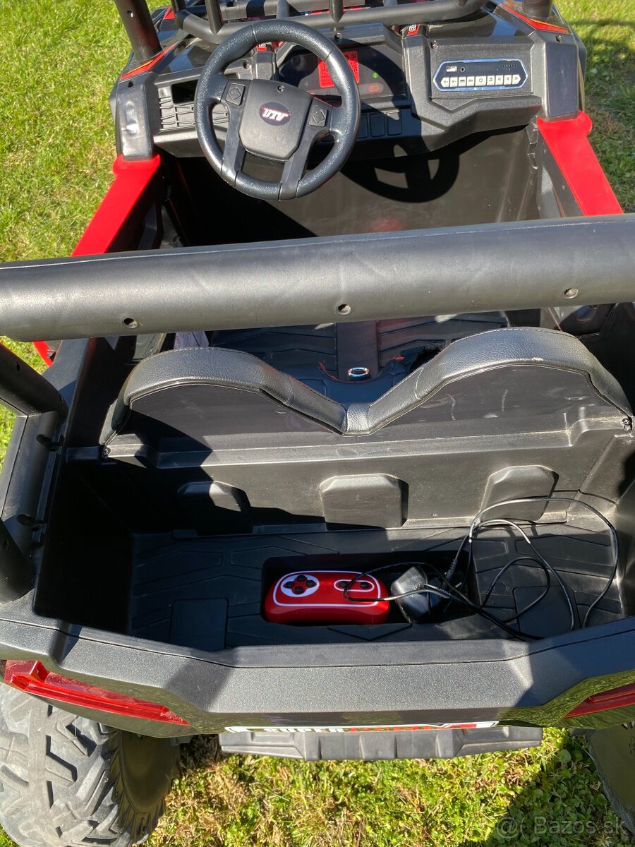 Elektrické autíčko UTV 24V, červené, dvojmiestne do 100 kg - 4