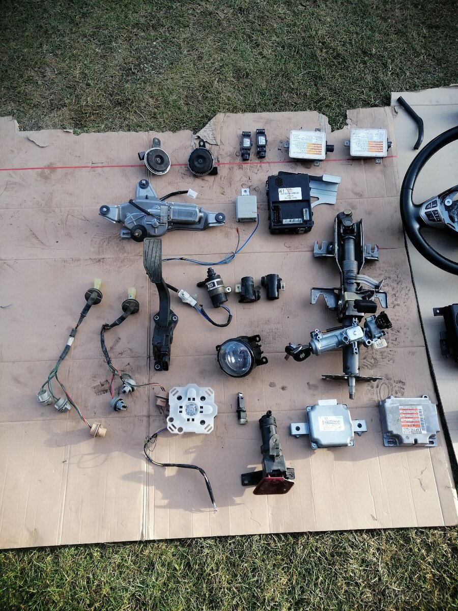 Náhradné diely Suzuki Grand Vitara - 4