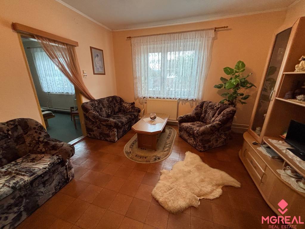 Zachovalý rodinný dom Kamanová - 4