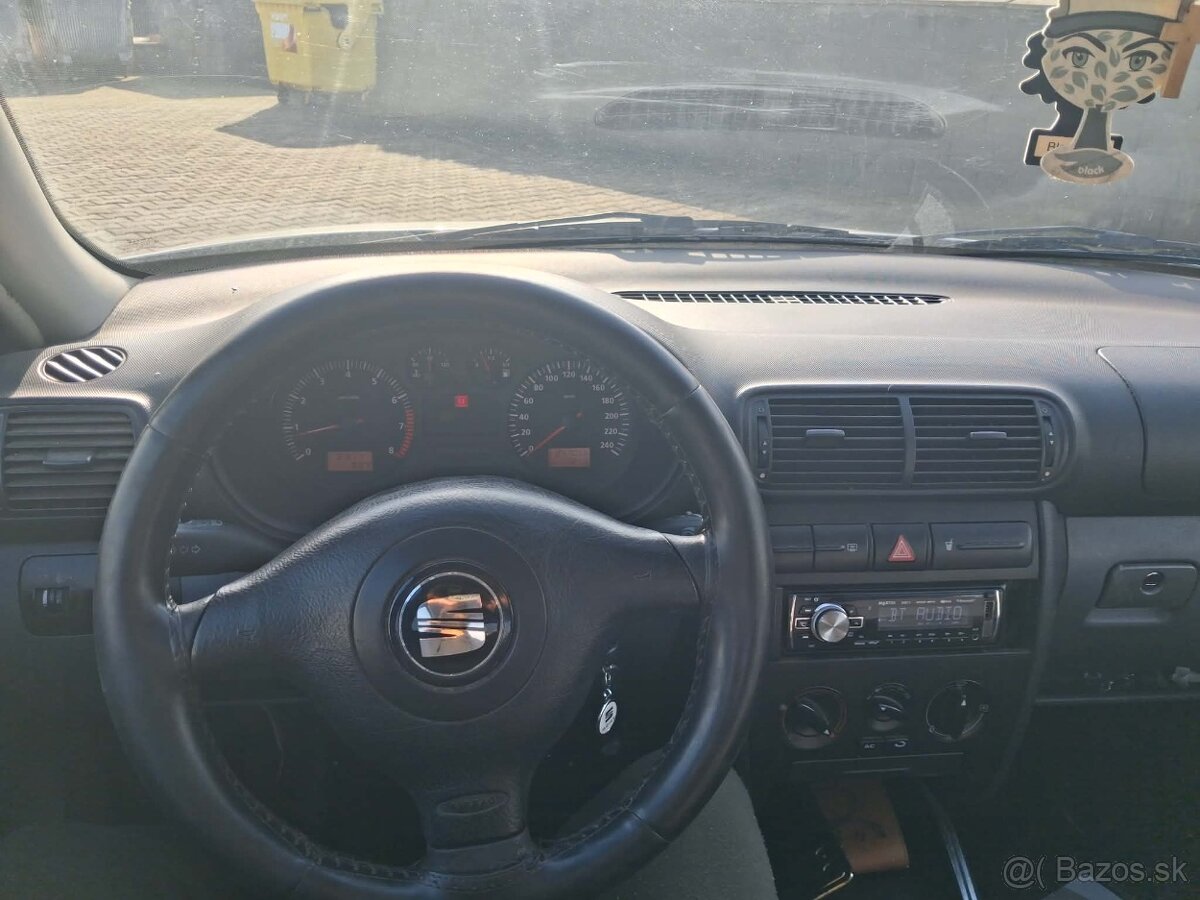 Seat Toledo 1.6 77KW - 4