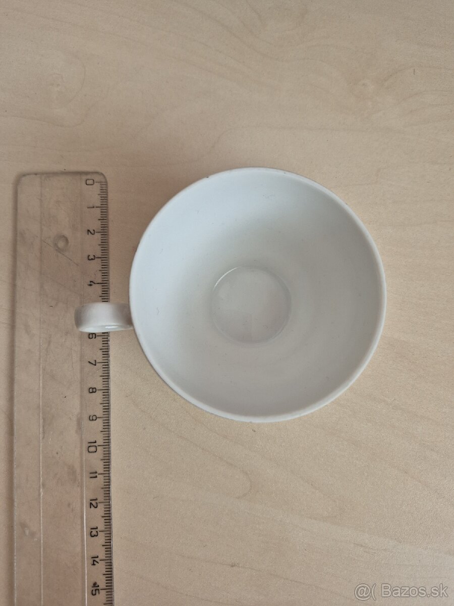 Porcelánový tanierik a šálka - 4
