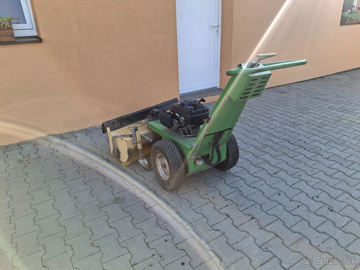 Motorový zametač - - 4