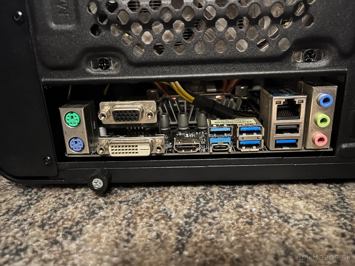 Základná doska s procesorom - 4