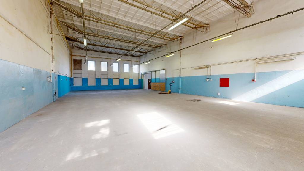 PRENÁJOM Skladová hala 456 m2 s kanceláriami, Senica centrum - 4