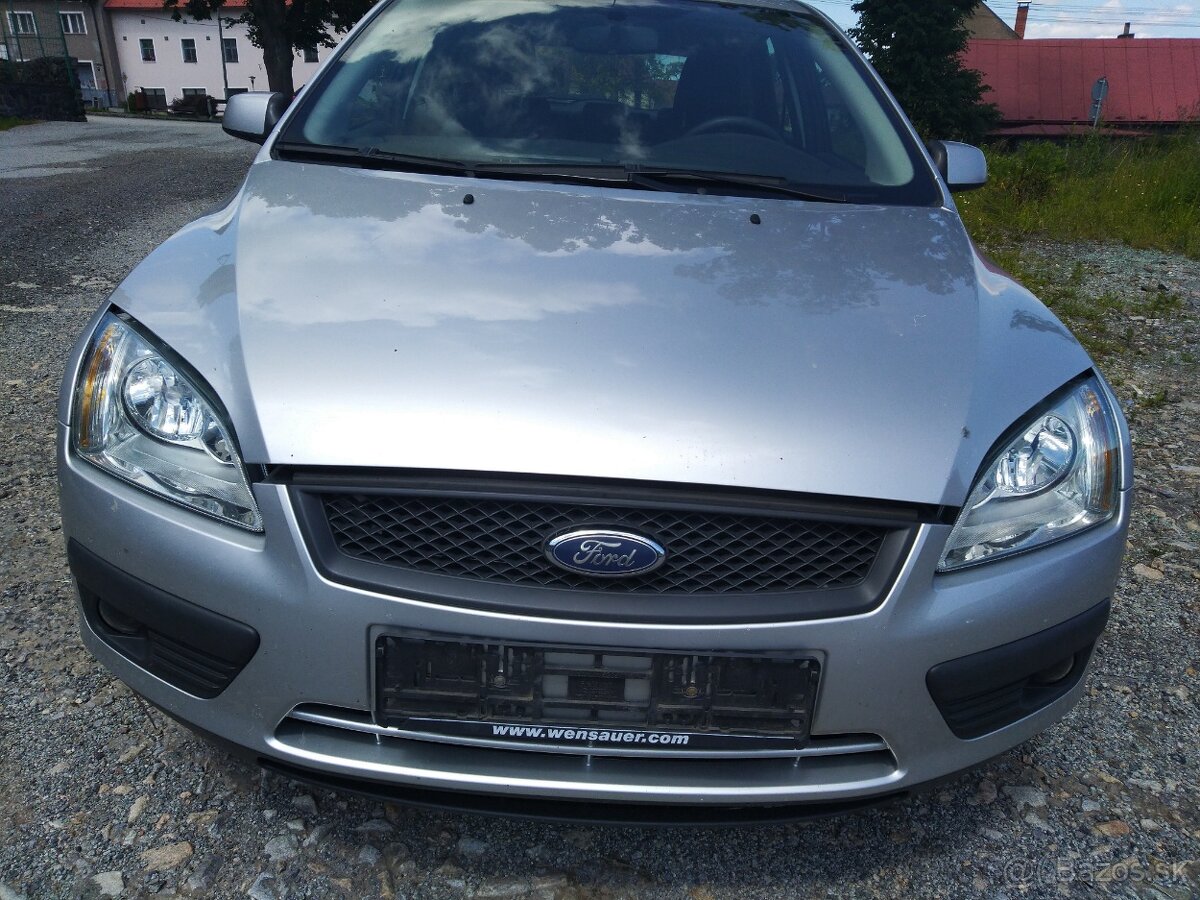 Ford Focus II 1,6 16V 74kW, r. v. 2006 - náhradní díly - 4