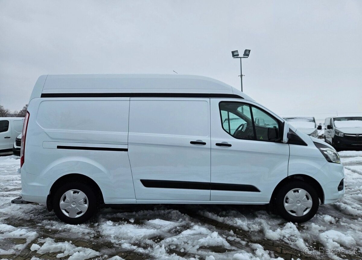 Ford Transit Custom L2H2 2.0TdCi/131 koni - 2018 - 4