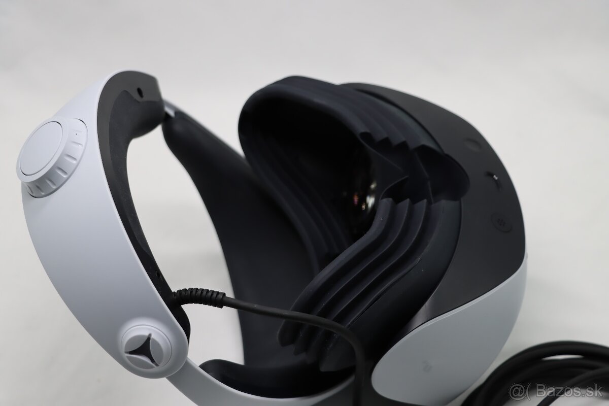 PlayStation VR2 (PS5) v krabici + Sense ovládače - 4