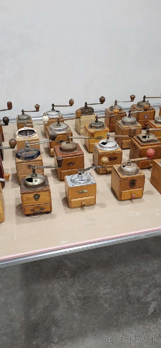 Staré vintage mlynčeky na kavu - 4