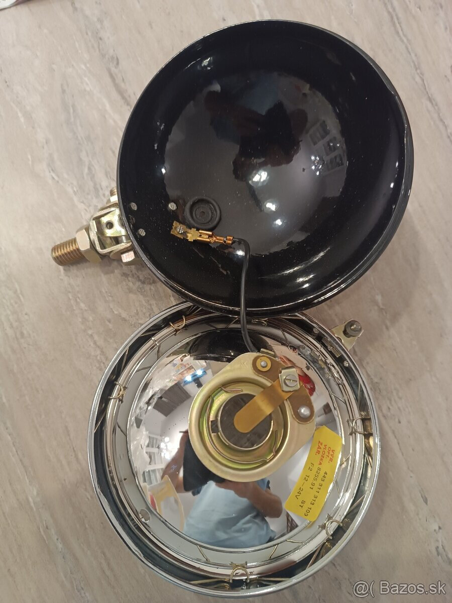 Cúvacie svetlá PAL - 4