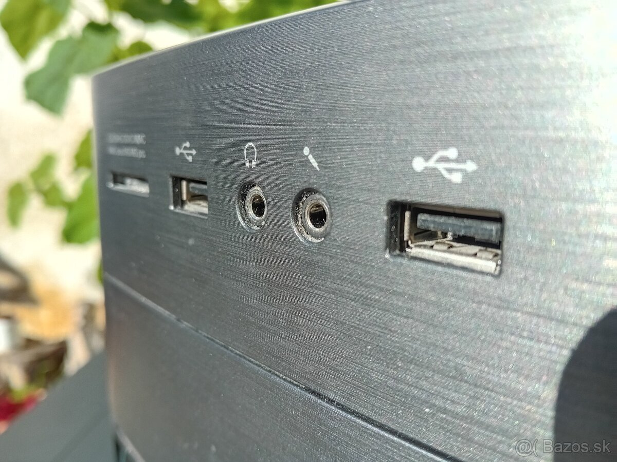 PC funkcny ale bez RAM A HDD - 4