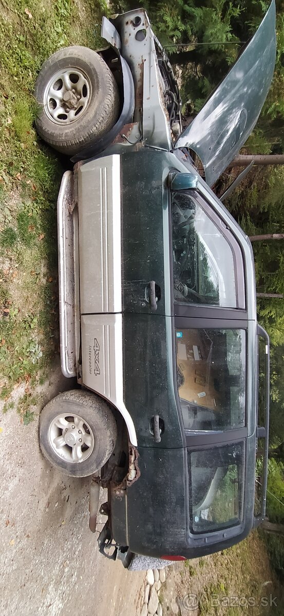 Nissan Terrano 2 4x4 - 4