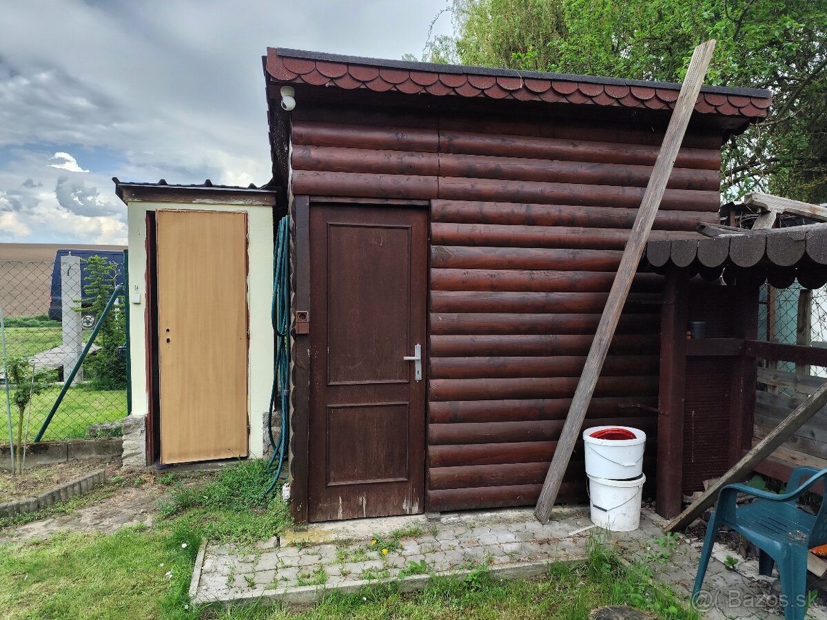 Na predaj záhradná chatka s bazénom a pozemkom v meste Holíč - 4