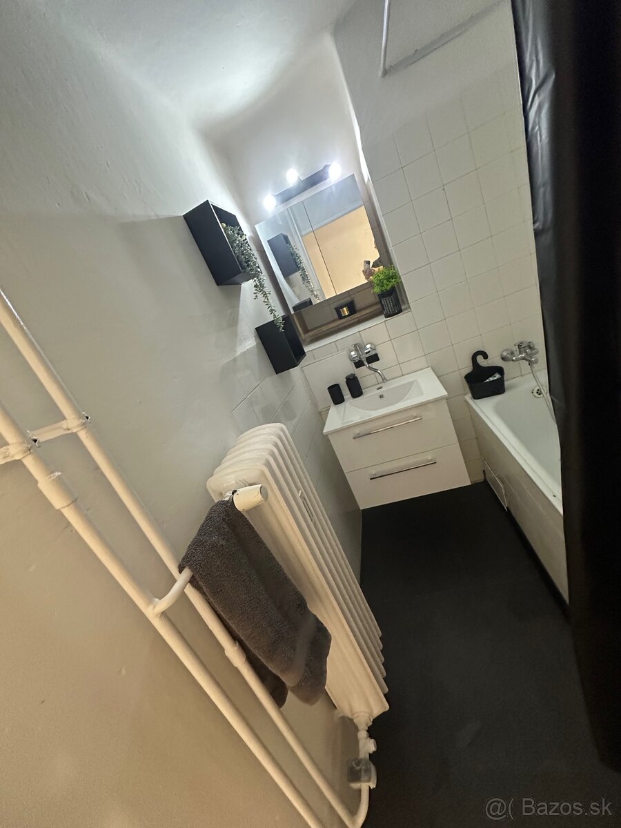 Prenájom 2izbový byt v Žiari nad Hronom - 4