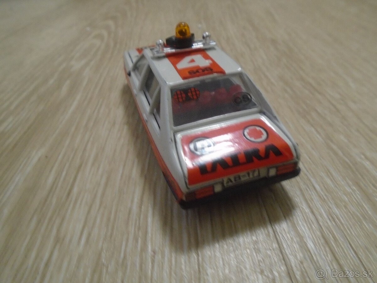 Stará hračka Tatra 623 - 4