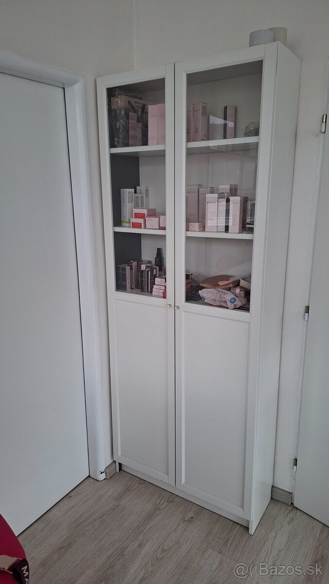 Kancelársky nabytok - 4