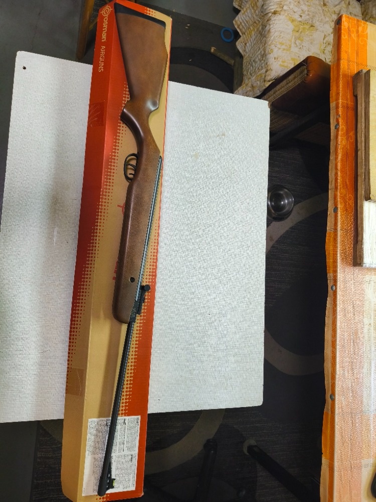 vzduchovka crosman - 4