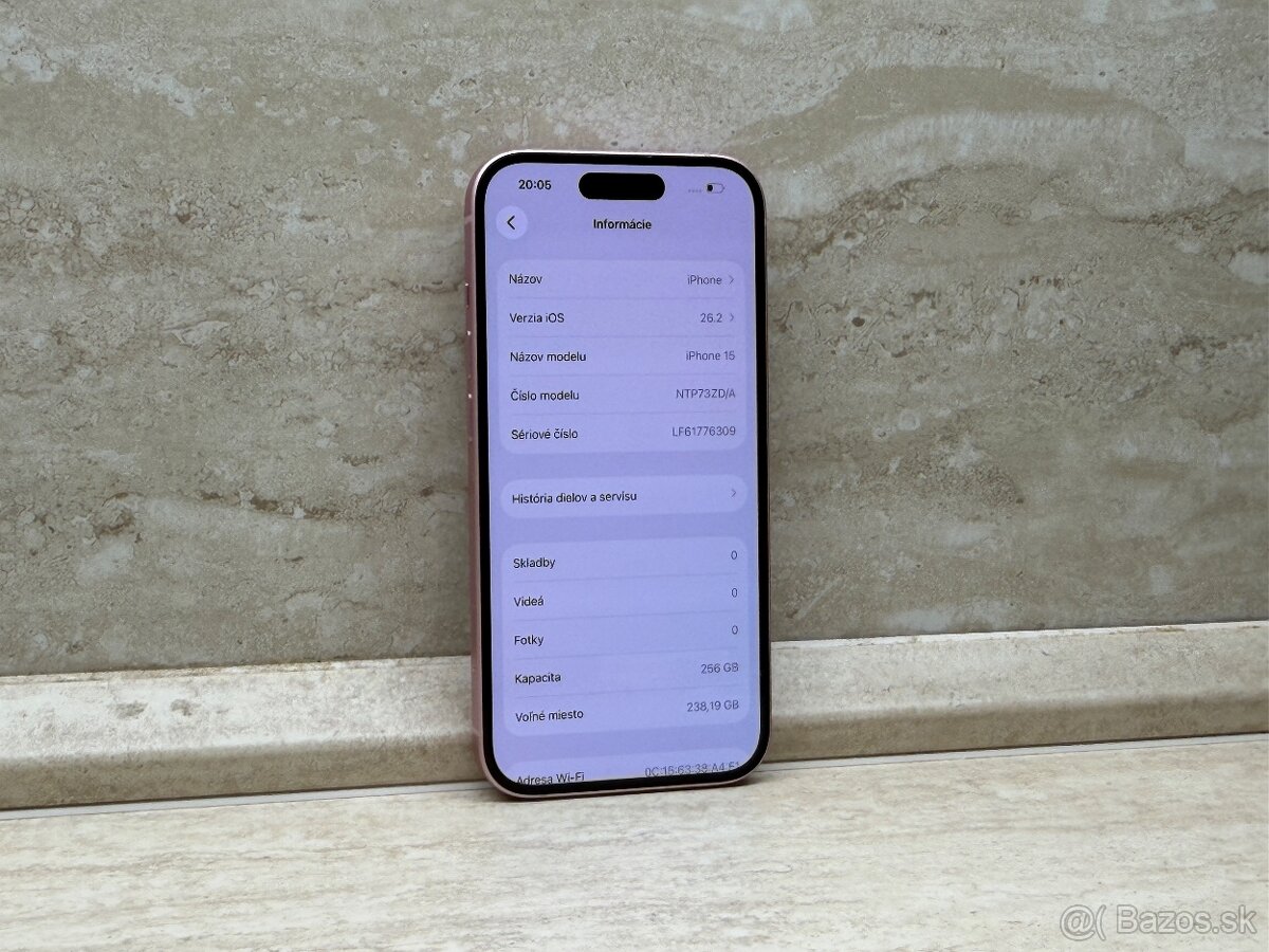 iPhone 15 256GB Pink - 4