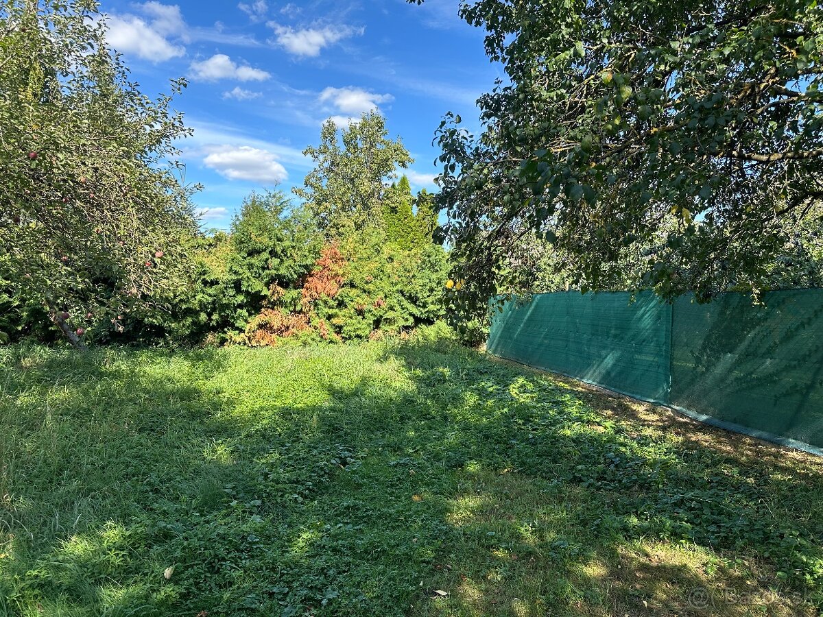 Veľký pozemok 4414m2 so stavbami- obec ŠTVRTOK-(Trenčín) - 4