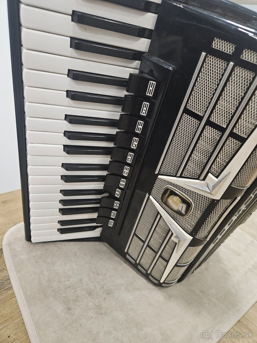 Akordeon welrmeister amigo 96 basovy - 4