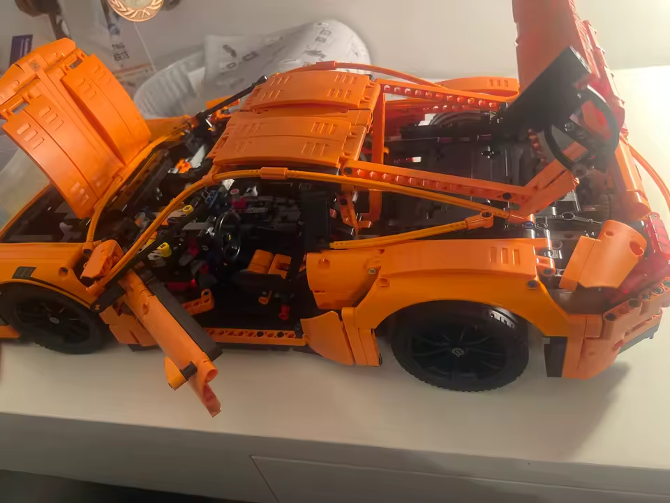 Porsche 911 GT oranžové 42056 - 4