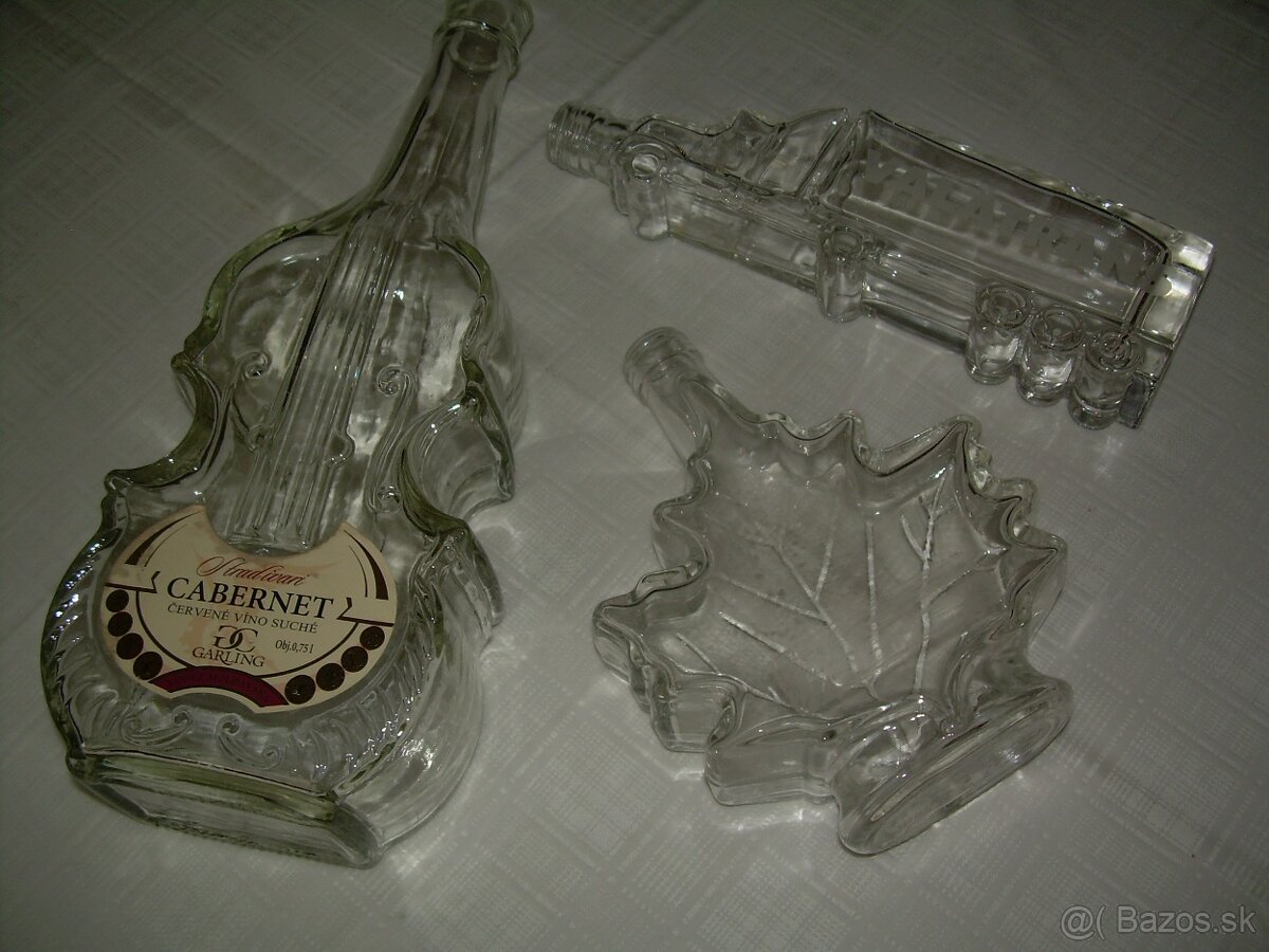 láhve 0,5l a 1lt s uzávěrem, plucky (placatky) 0,2l - 4