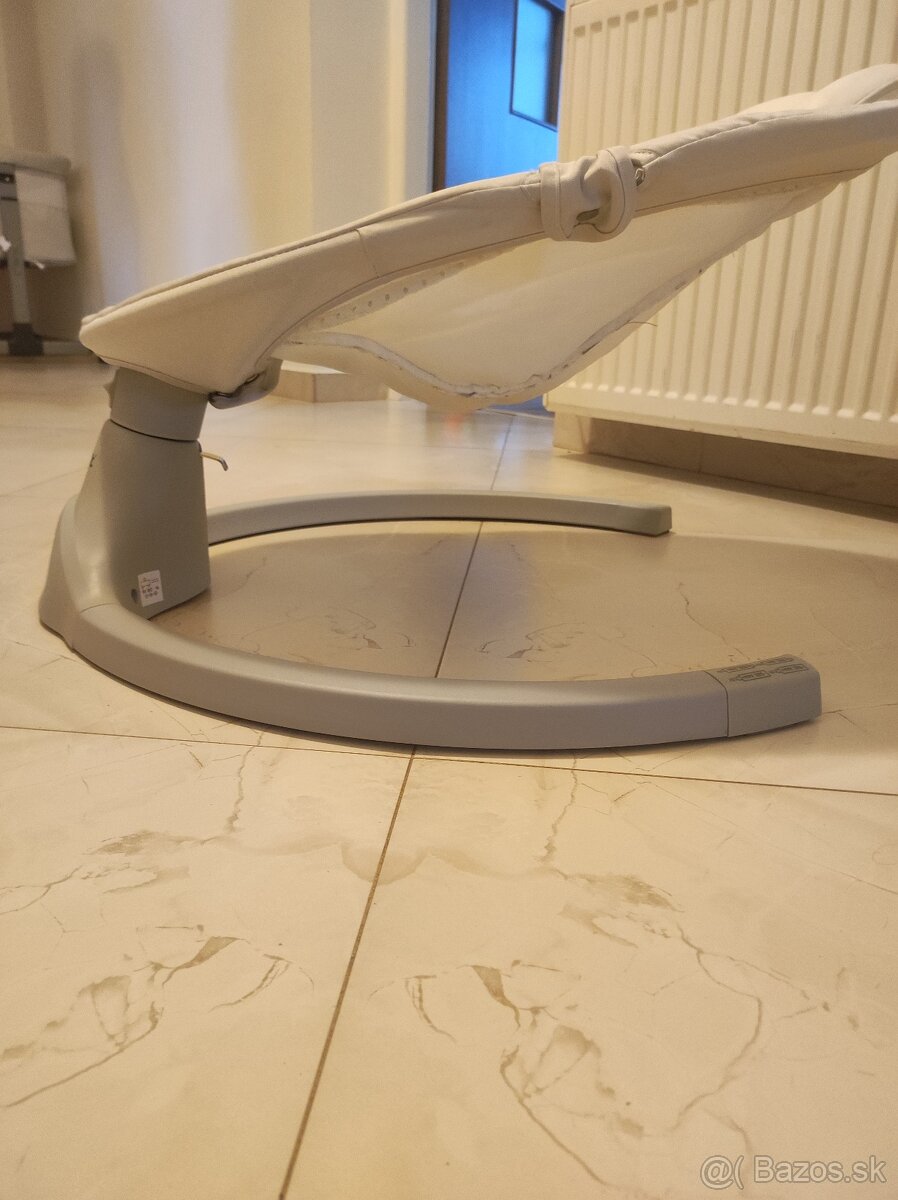 Hojdacie kresielko ako nové - 4