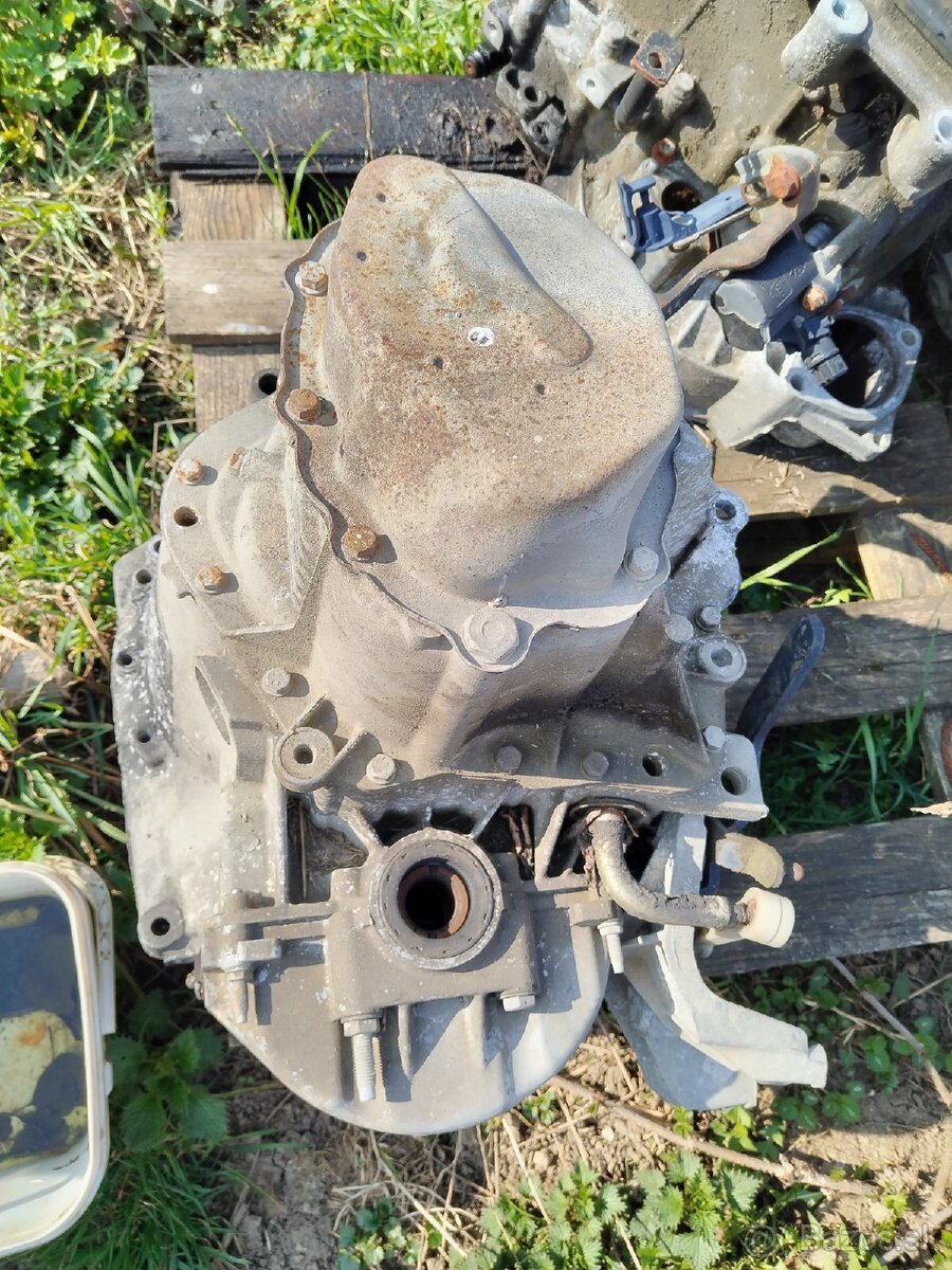 Predám originál plne funkčné prevodovky - 4