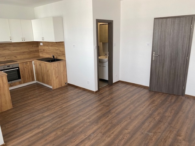 2-izbový byt v centre Prievidze - 4