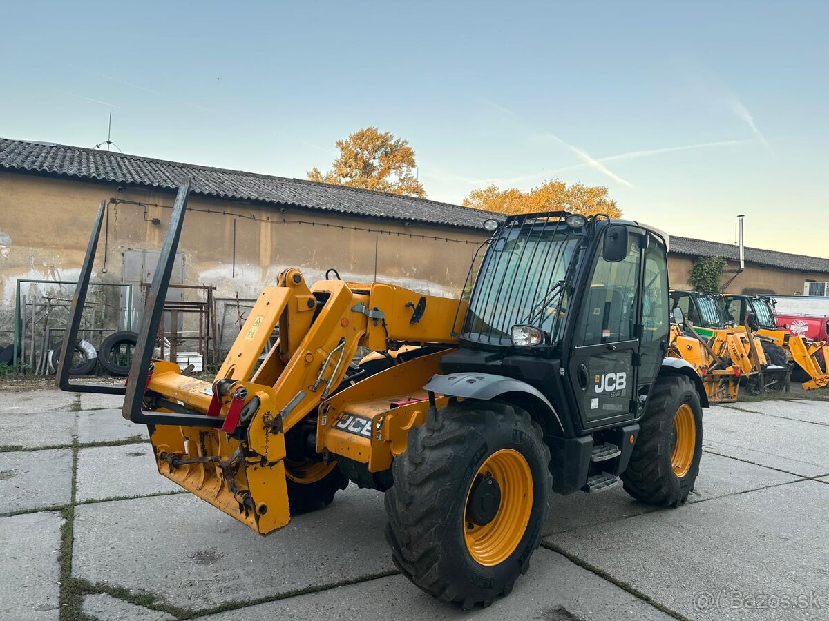 Teleskopický nakladač JCB 531-70 NOVA CENA - 4