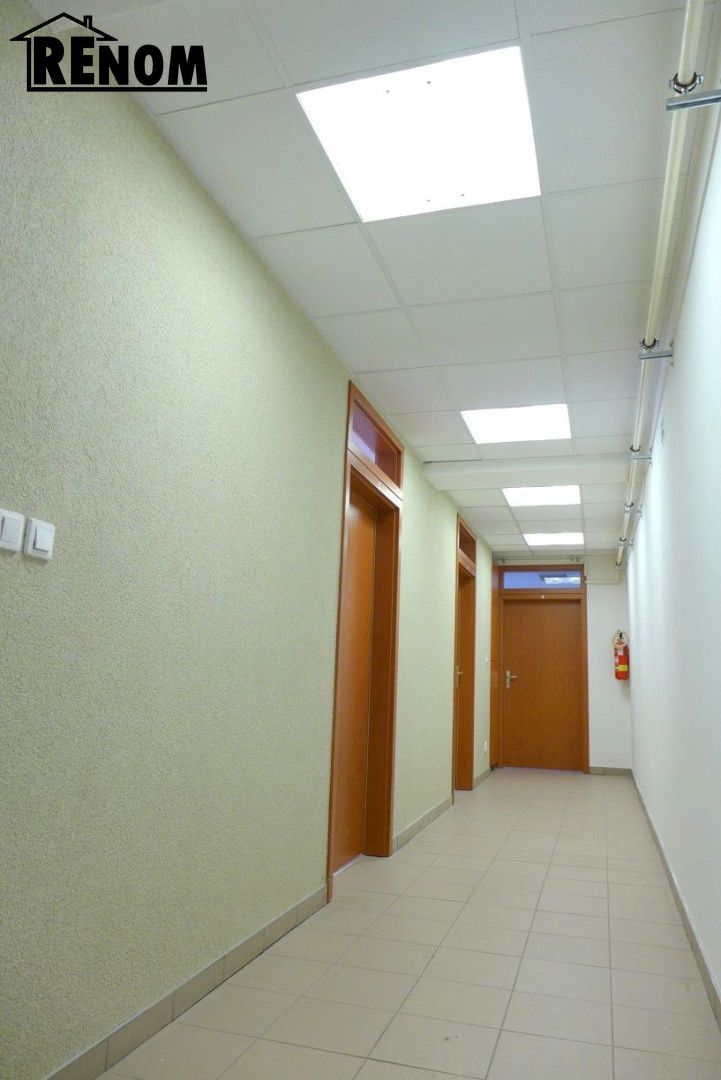 Obchodné priestory Kancelárie Prenájom - 4