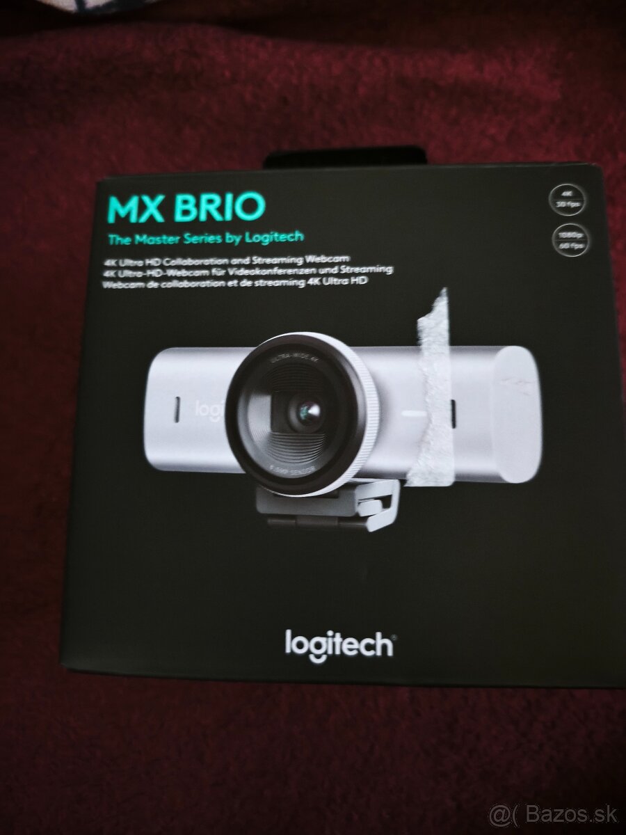 Logitech MX Brio 4K Ultra HD Webcam, Pale Grey - 4