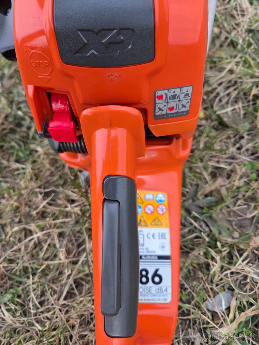 Husqvarna 560 XP motorova pila - 4