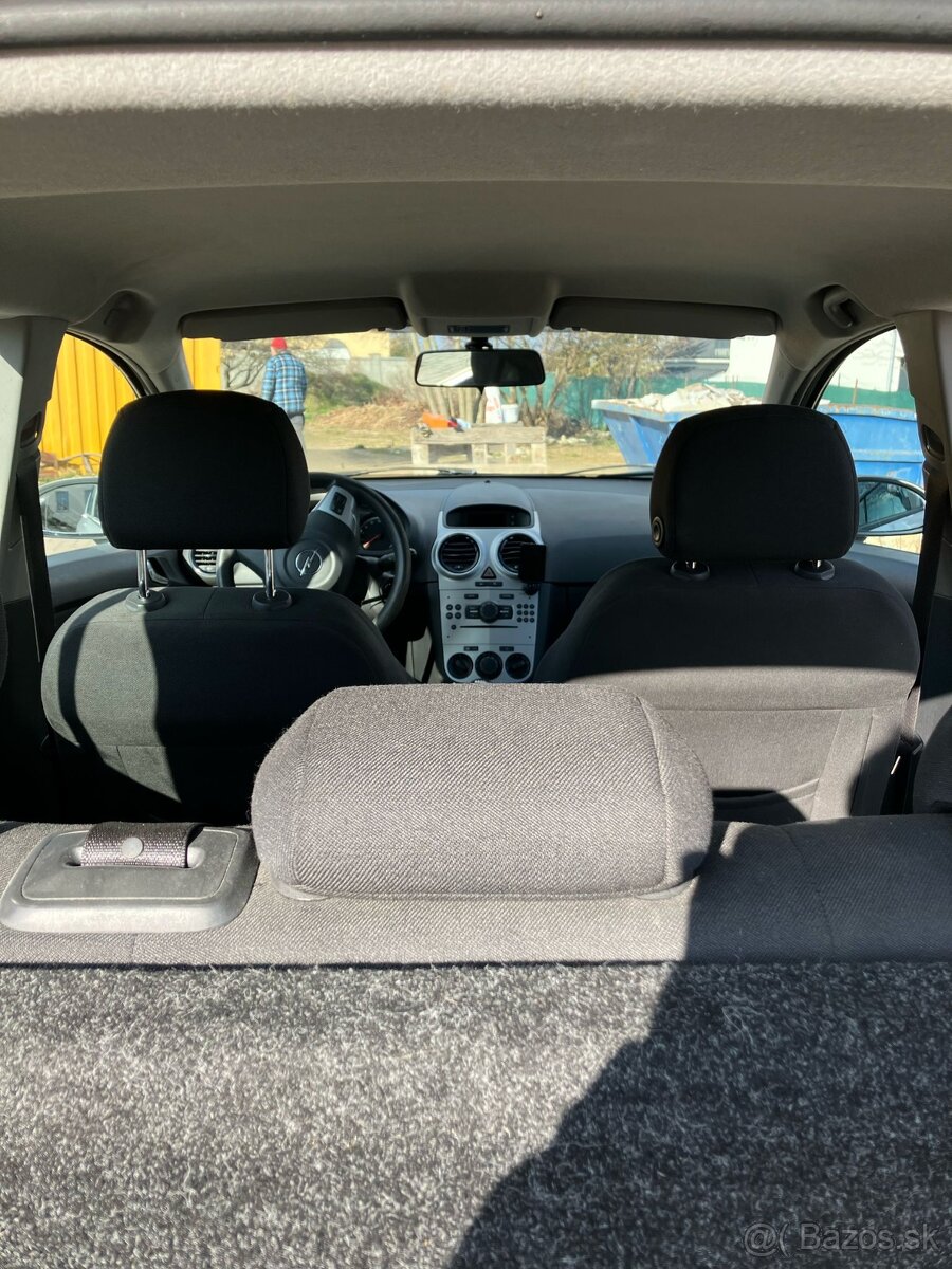 Opel corsa 1.2 - 4