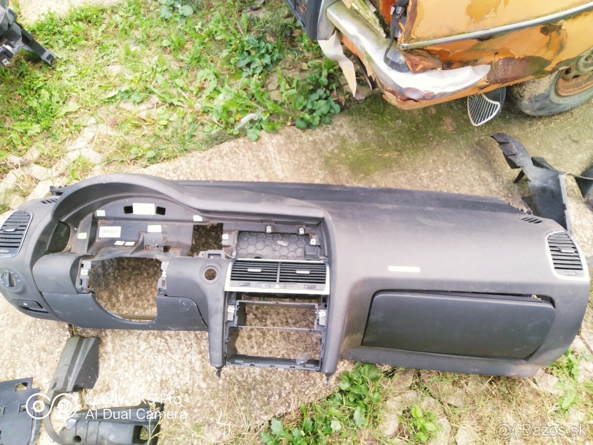 Q7 ND čerpadlá,zadný blatník a ine - 4
