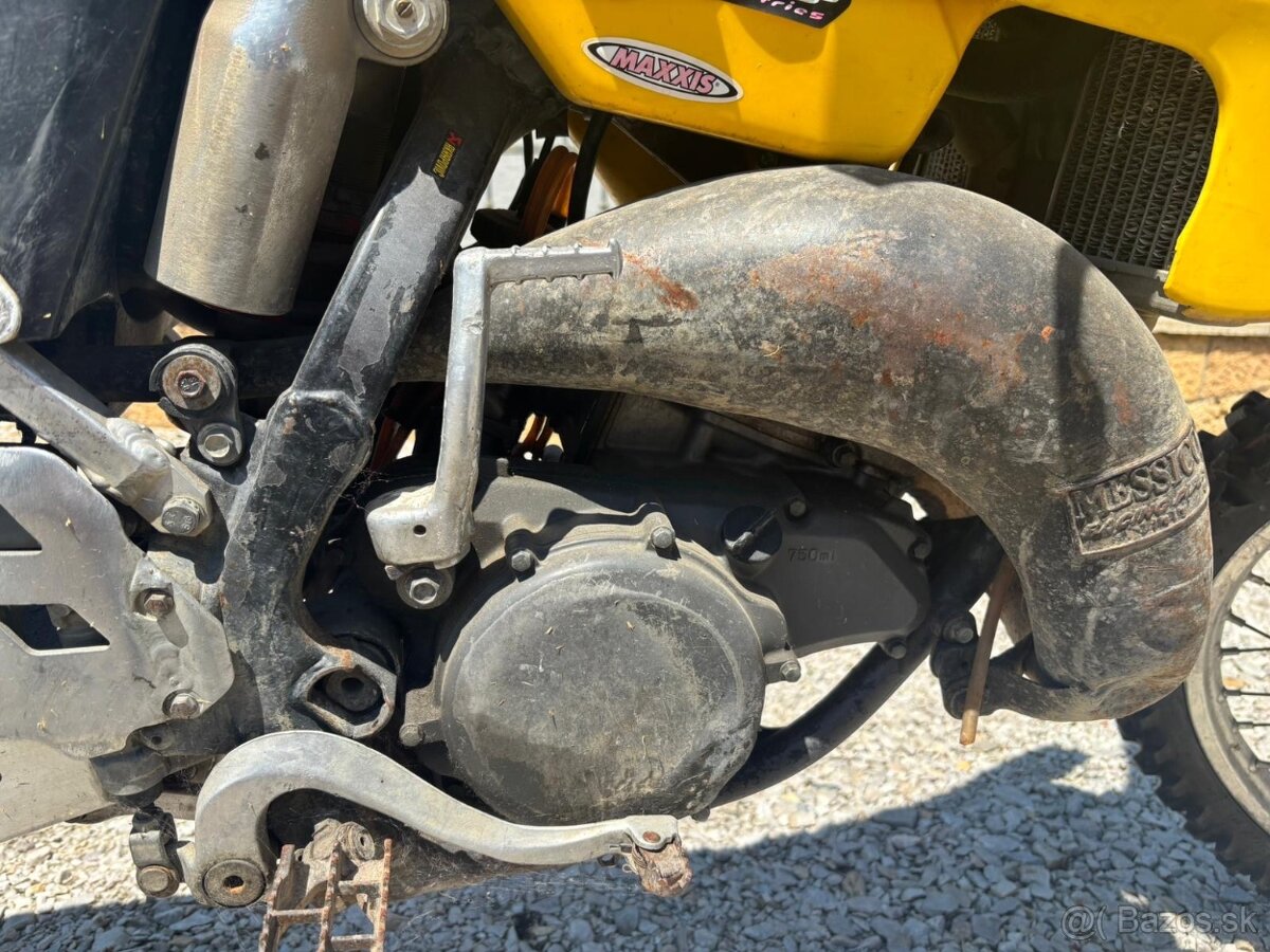 Suzuki RM 125