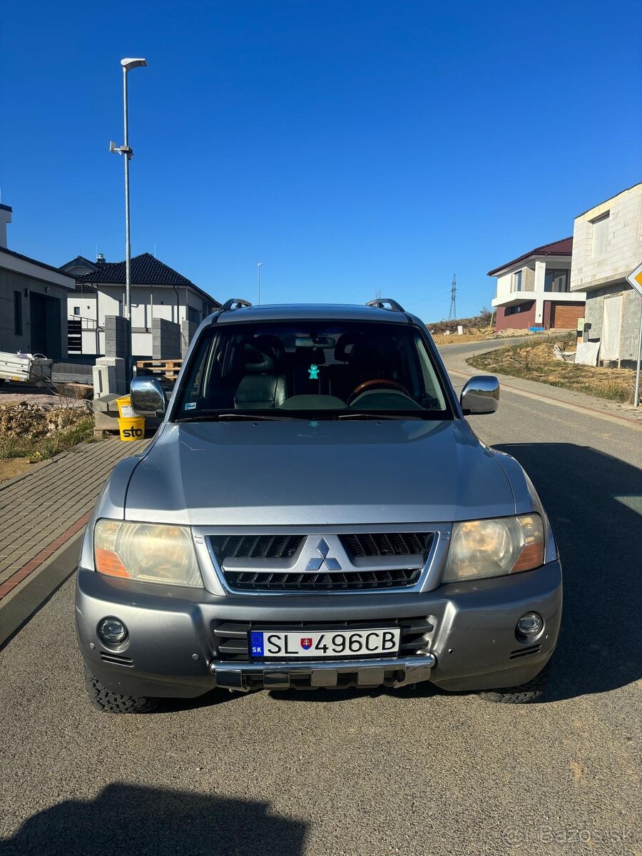 Mitsubishi Pajero 3.2 - 4