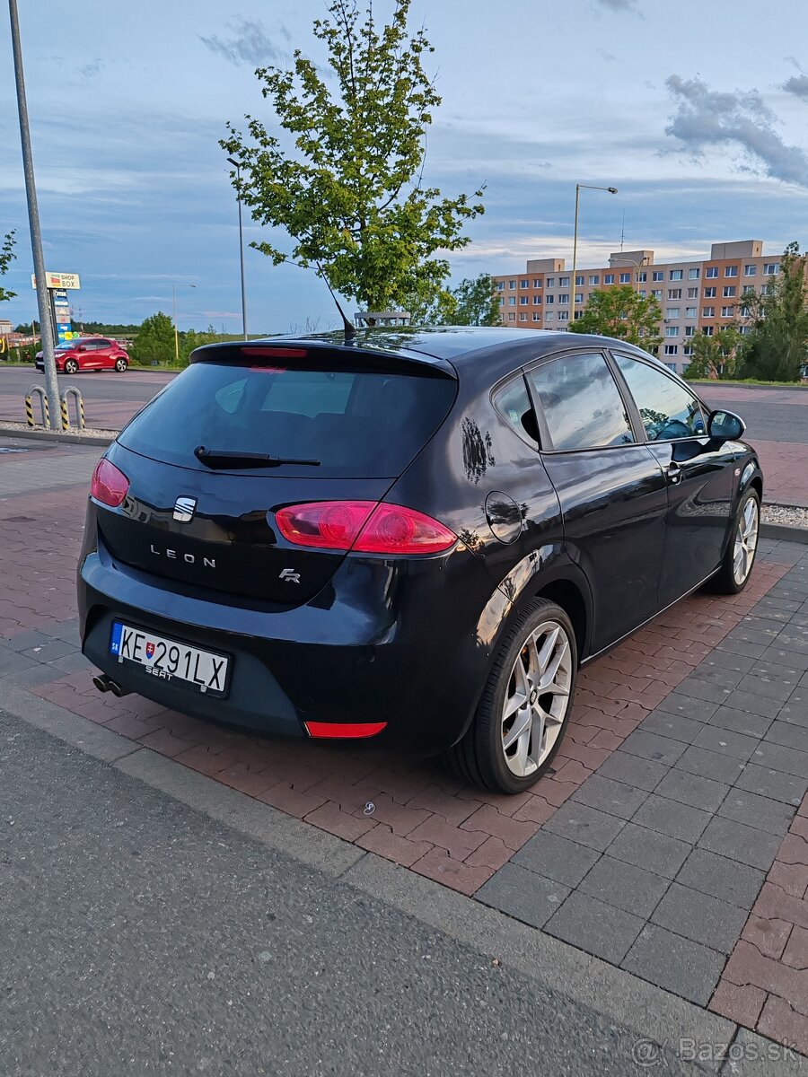 Seat Leon FR 2.0 TDi 125kw - 4