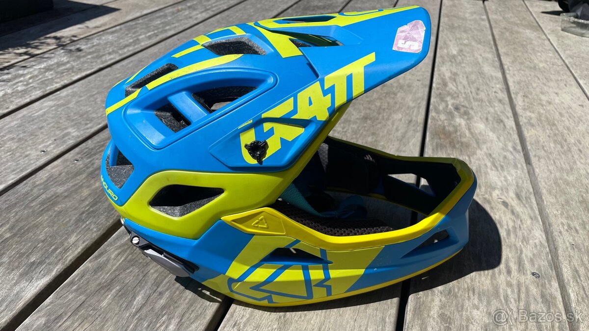 Leatt Enduro prilba - 4