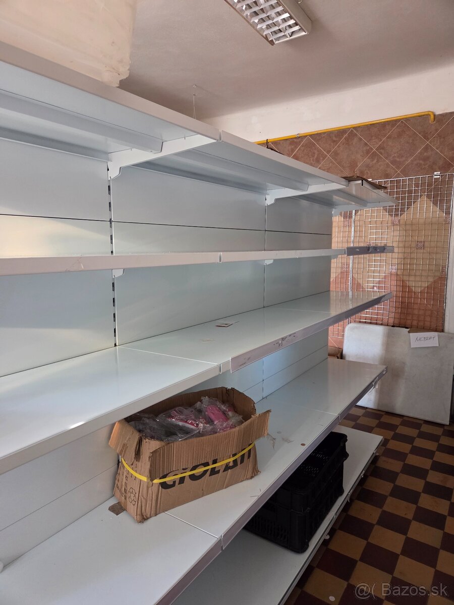 Regal, obojstranný - 4