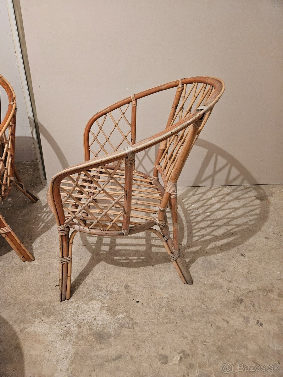 Ratanove sedenie - 4